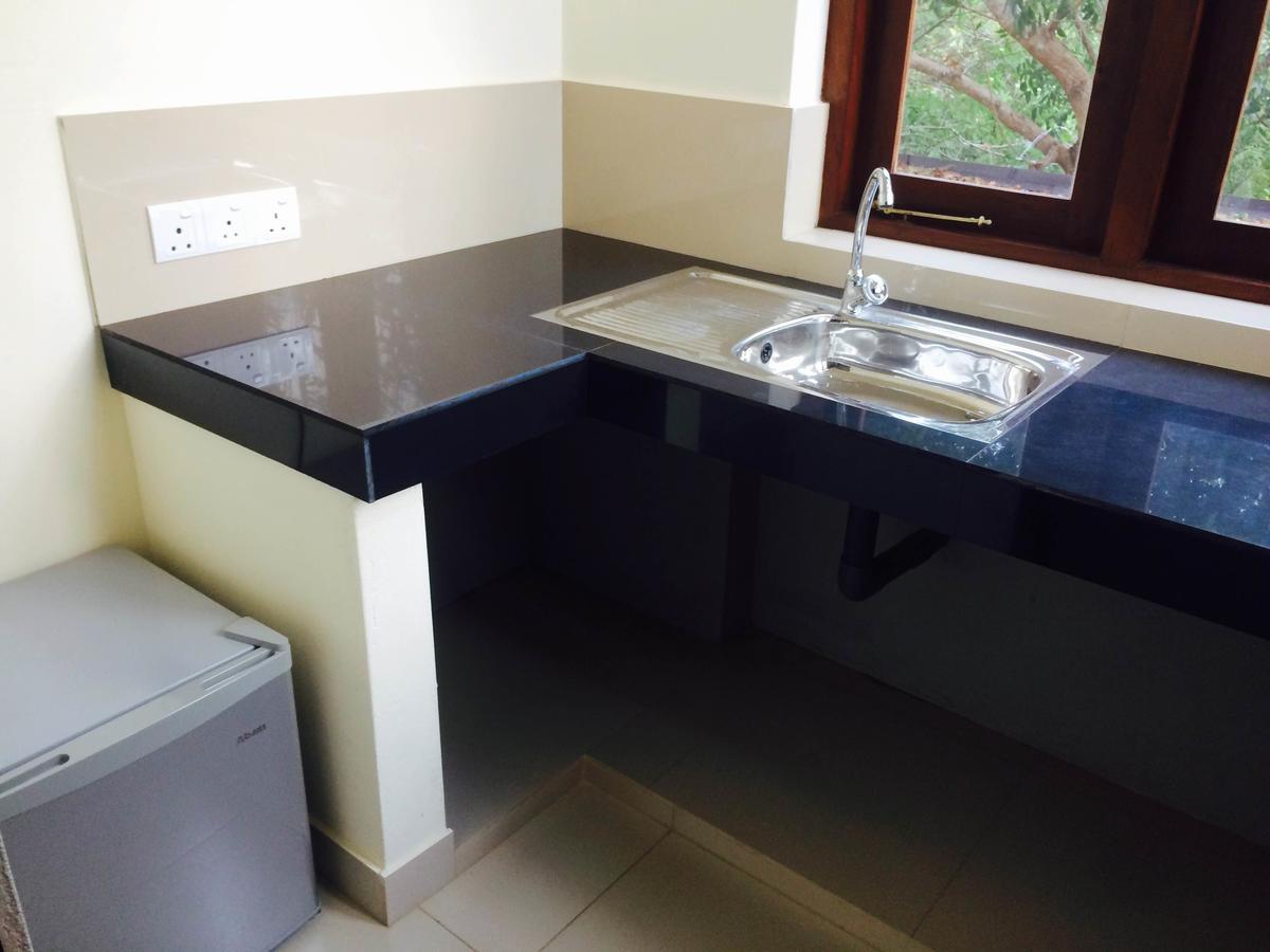 Sea Breeze Deluxe Inn Νεγκόμπο Εξωτερικό φωτογραφία