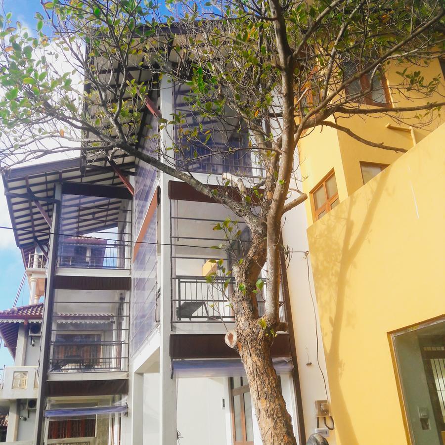 Sea Breeze Deluxe Inn Νεγκόμπο Εξωτερικό φωτογραφία